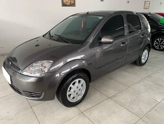 FORD FIESTA 1.0 MPI PERSONNALITÉ 8V GASOLINA 4P MANUAL
